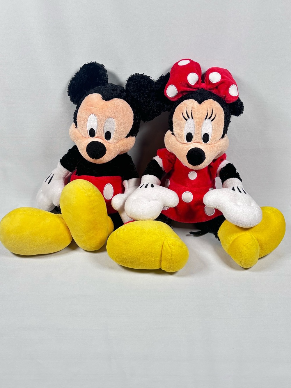 Disney Parks Mickey & Minnie Mouse Plush Set